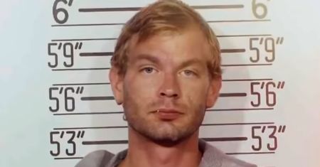 Miał 18 lat, gdy zaczął mordować. Odebranie życia mu nie wystarczało