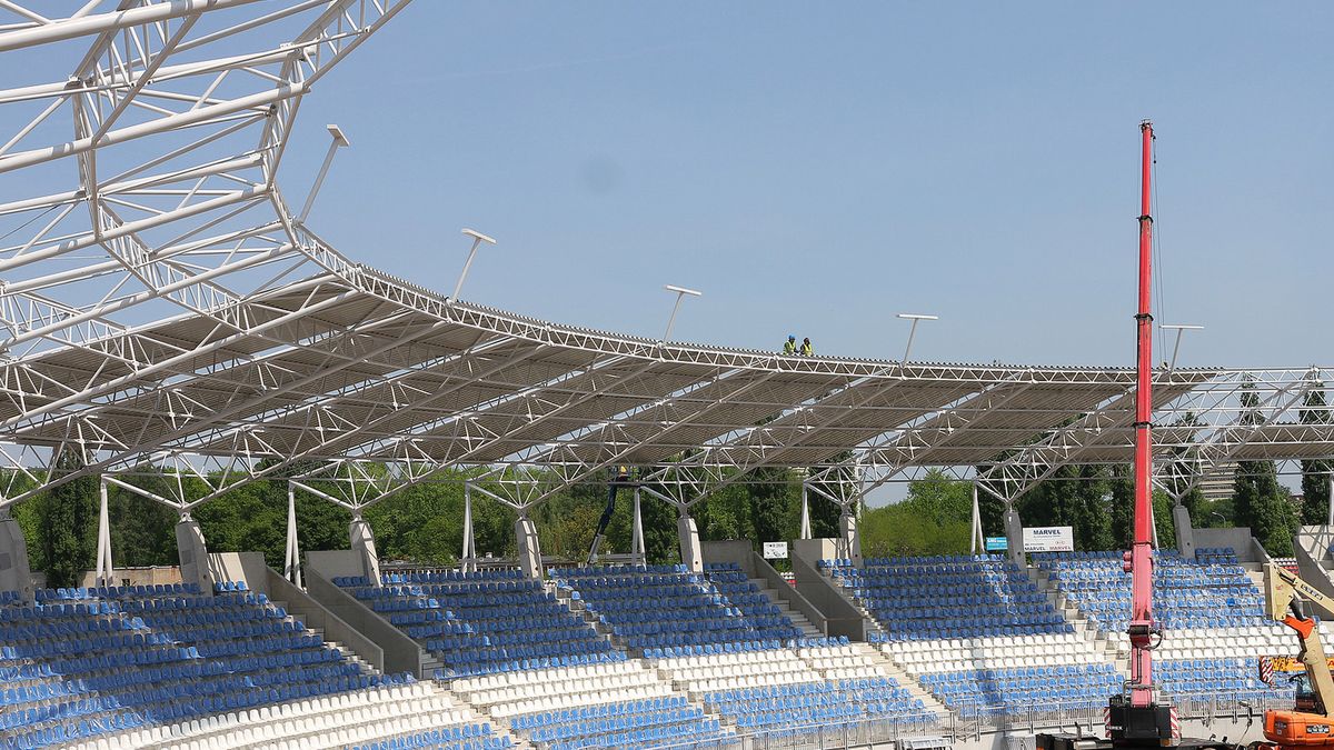 Zdjęcie okładkowe artykułu: WP SportoweFakty / Adrian Skorupski / Na zdjęciu: Budowa nowego stadionu w Łodzi