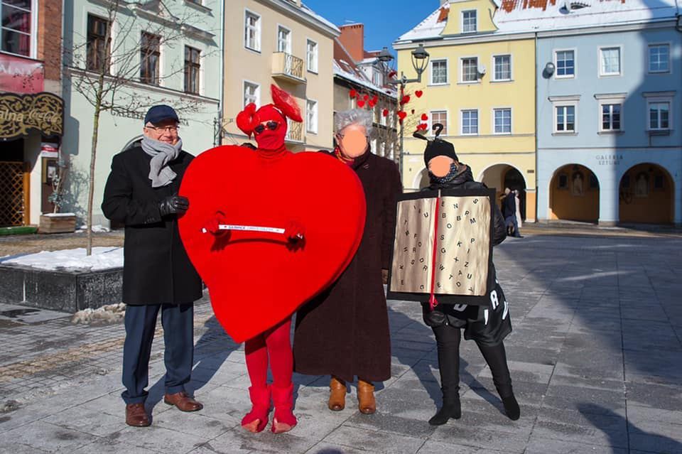 Gliwice. Prezydent Adam Neumann umieścił w sieci zdjęcie, na którym nie ma maseczki (Adam Neumann)