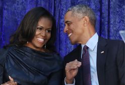 Trump im nie pozwalał, ale nareszcie mogli to zrobić. Barack i Michelle Obamowie w Białym Domu