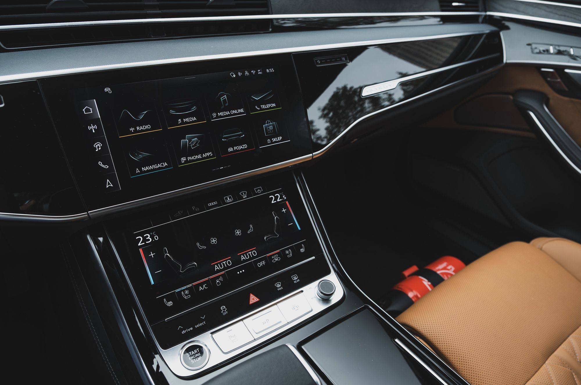 Audi A8 L 60 TFSI e Quattro (2025)