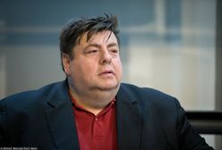 Piotr Semka zarażony koronawirusem. Dziennikarz jest w szpitalu. "Leży pod respiratorem"