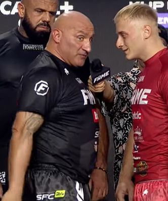 Kompromitacja rywala Najmana na Fame MMA