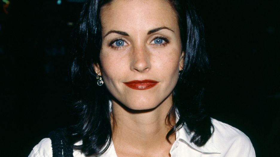 Courteney Cox jest najbardziej znana z roli Monici Geller w serialu "Przyjaciele"