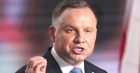 CNN miażdży Dudę, Kaczyńskiego i Czarnka. Aż przykro się to czyta