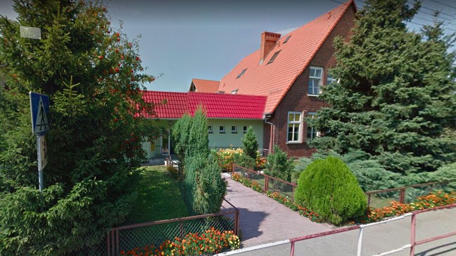 Koronawirus w Polsce. Kiepskie warunki na oddziałach zakaźnych. Podstawówka w Radwanicach organizuję zbiórkę