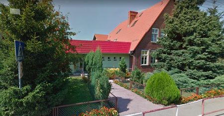 Koronawirus w Polsce. Kiepskie warunki na oddziałach zakaźnych. Podstawówka w Radwanicach organizuję zbiórkę