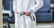 Tyle lekarz zarobił w rok. Media ujawniają, co robił w czasie pracy