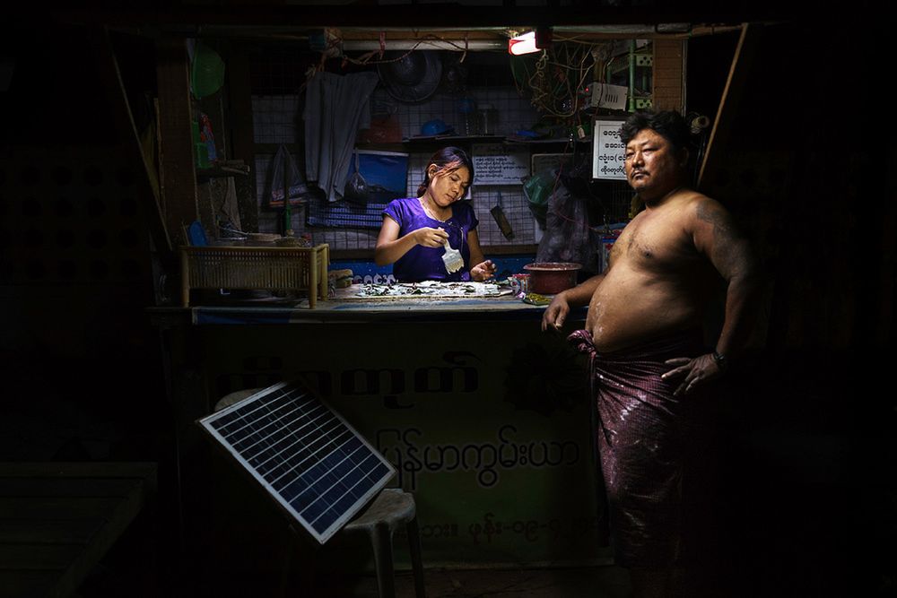 „Solar Portraits” - energia słoneczna elektryfikuje Birmę 7