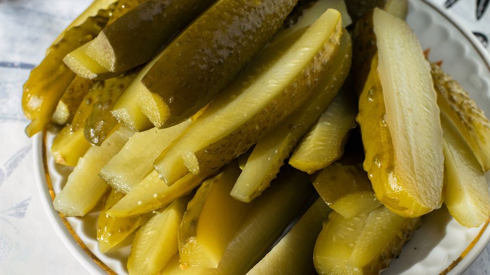 Uwielbiana przekąska Polaków. Warto zachować umiar