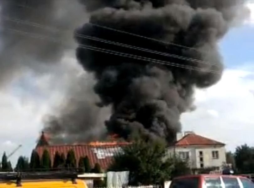 Wielki pożar w Nadarzynie! (wideo)