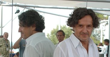 Bregović złamał kręgosłup!