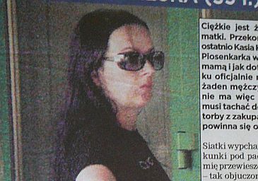 Kasia Kowalska dźwiga siaty