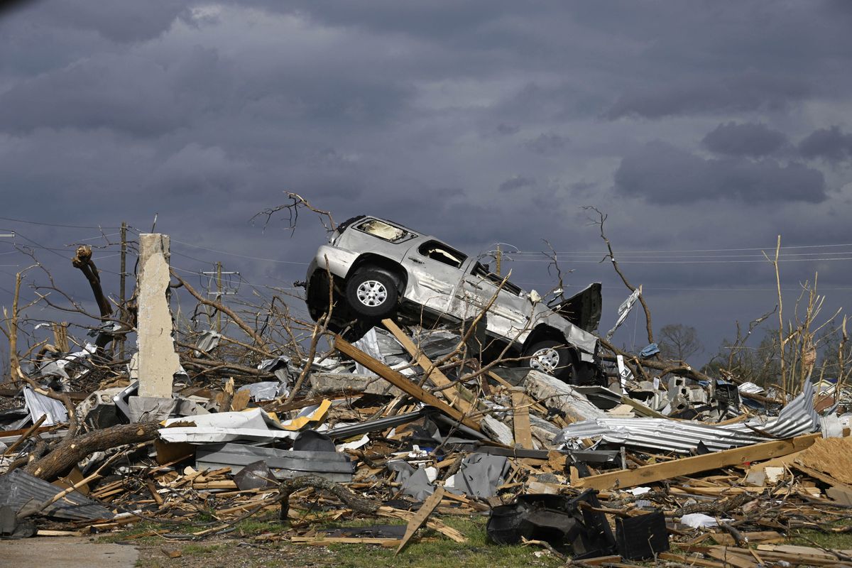USA. Co najmniej 11 ofiar śmiertelnych tornad