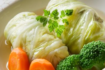 Na obiad zawijam kapuśniaki. Jeszcze lepsze niż oklepane gołąbki