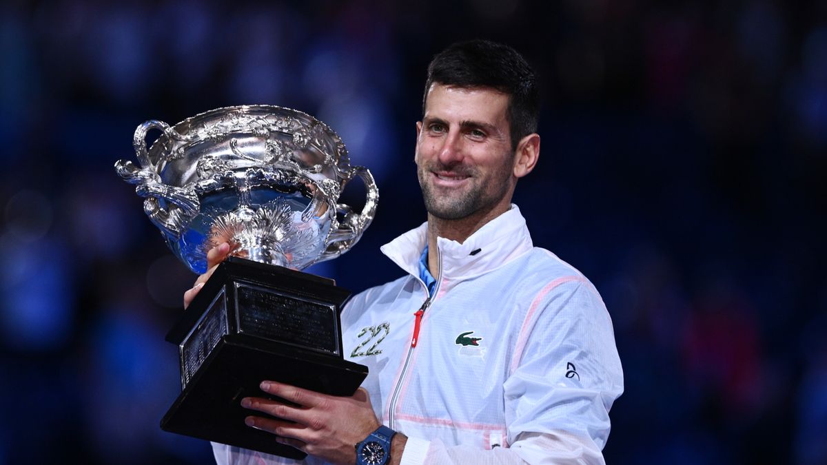 Zdjęcie okładkowe artykułu: PAP/EPA / Joel Carrett / Na zdjęciu: Novak Djoković, mistrz Australian Open 2023