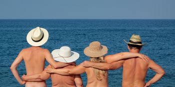 Spór o plażę nudystów. Formalnie nie istnieje, ale turyści się przyzwyczaili