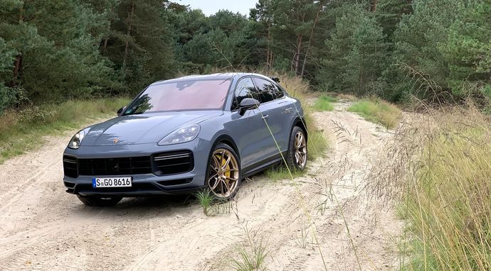 Grip - w świecie supersamochodów