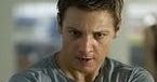 ''Dziedzictwo Bourne'a'': Agent rządowy Jeremy Renner [wideo]
