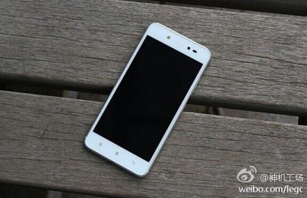 W skrócie: współpraca OnePlusa i JBL, Huawei Honor 6 Extreme Edition i klon iPhone'a on Lenovo 10