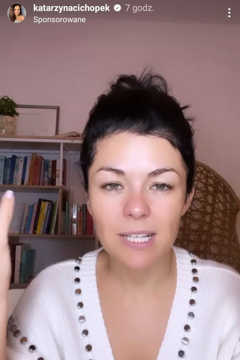 Kasia Cichopek robi makijaż