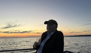 Zachód słońca, piwo i Jarosław Kaczyński. Tak odpowiedzieli Mentzenowi