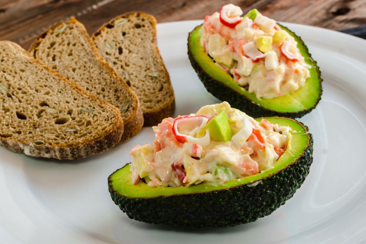 Avocado salad boats: A tasty twist on healthy eating