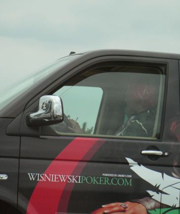  Wiśniewski w szponach hazardu