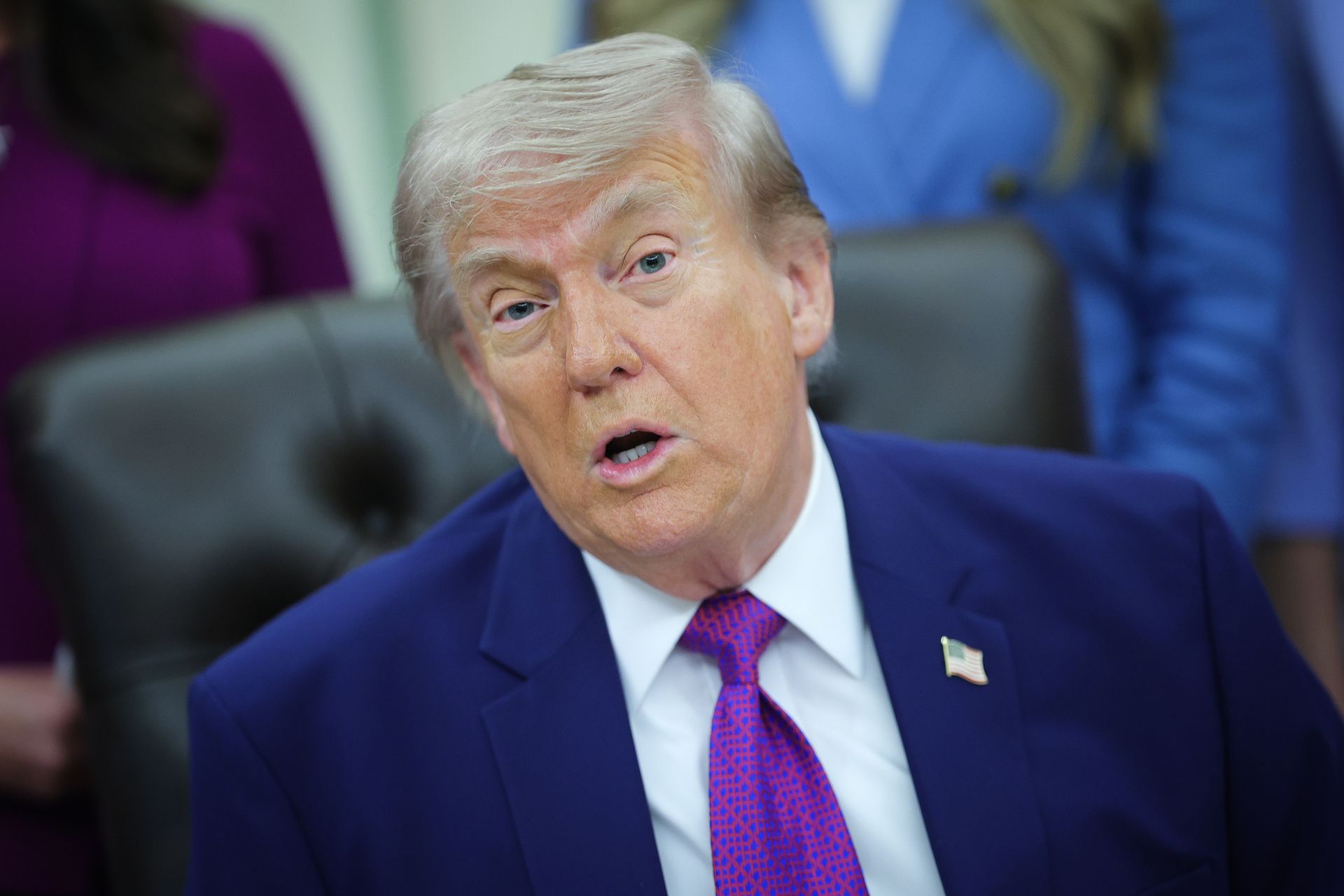 Trump o Iranie: Koniec dyplomacji czy gra pozorów przed wyborami?