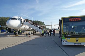 Promocja czy wakacje za publiczne pieniądze? RIO sprawdzi milionowe dopłaty do lotów