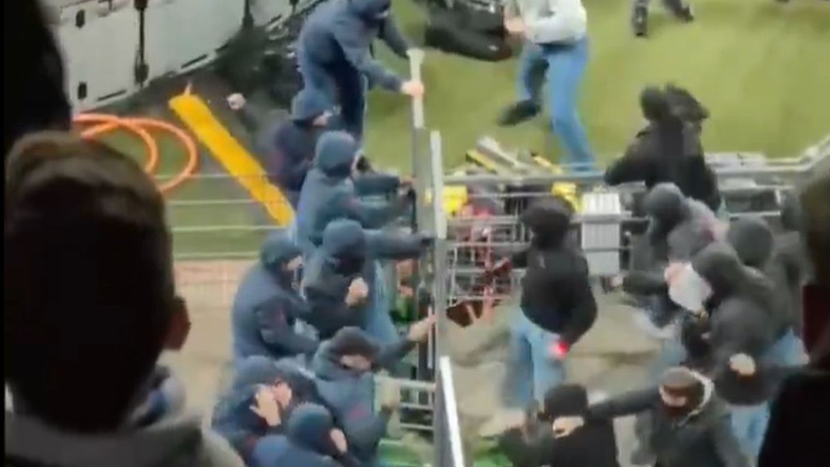 Twitter / thecasualultra / Zamieszki przed meczem w Bazylei