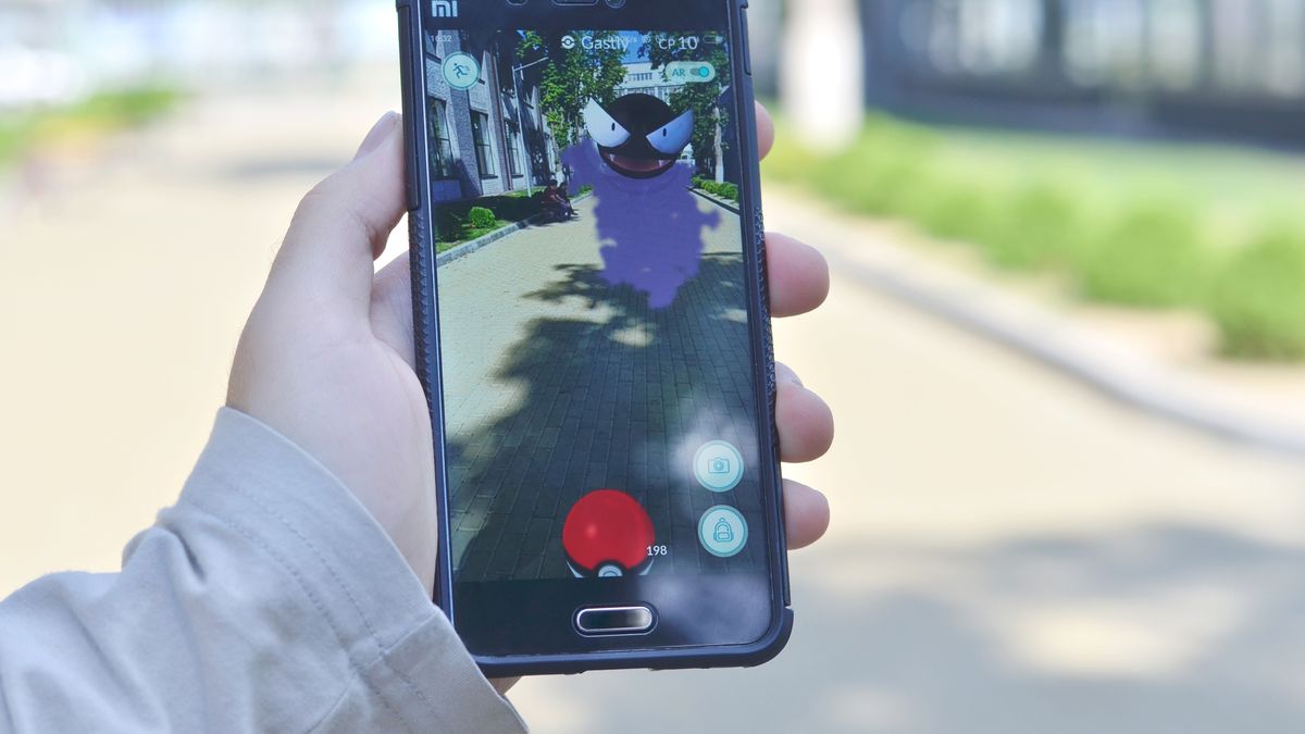 Pokemon Go na smartfonie Xiaomi z depositphotos