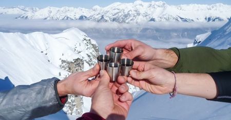 Alkohol w górach. Na ile promili możemy sobie pozwolić?