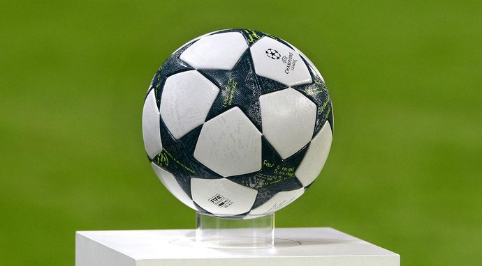 Piłka nożna: Liga Mistrzów UEFA - skróty