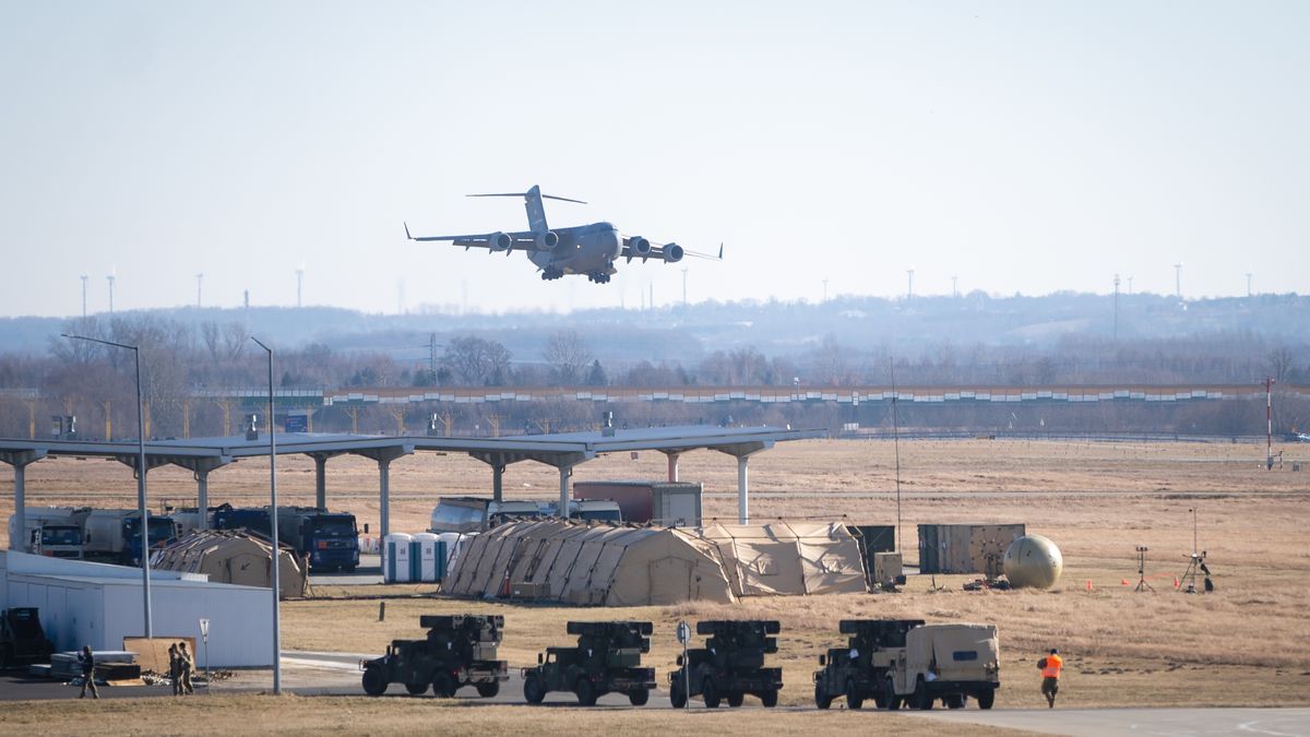 U.S. Troops And Equipment Arrive In Poland To Reinforce Eastern Europe Allies
U.S. Air Force Boeing C-17 Globemaster III landed at Rzeszow-Jasionka Airport in Poland on 13 February 2022 (Photo by Mateusz Wlodarczyk/NurPhoto via Getty Images)
NurPhoto
polska, rzeszow, jasionka, defence, air transport, us, u.s. air force, plane, planes, soldier, soldiers, us army 82nd airborne division, rzeszow-jasionka airport, helicopters, landing, at the airport, american, america, united states of america, in poland, to poland, transport, delivery, weapons, vehicles, 82nd us airborne division, border, security guarantor, military defense against attack, airport apron, aid, united states forces, alliance, allies, north atlantic treaty, washington treaty, strengthening nato forces