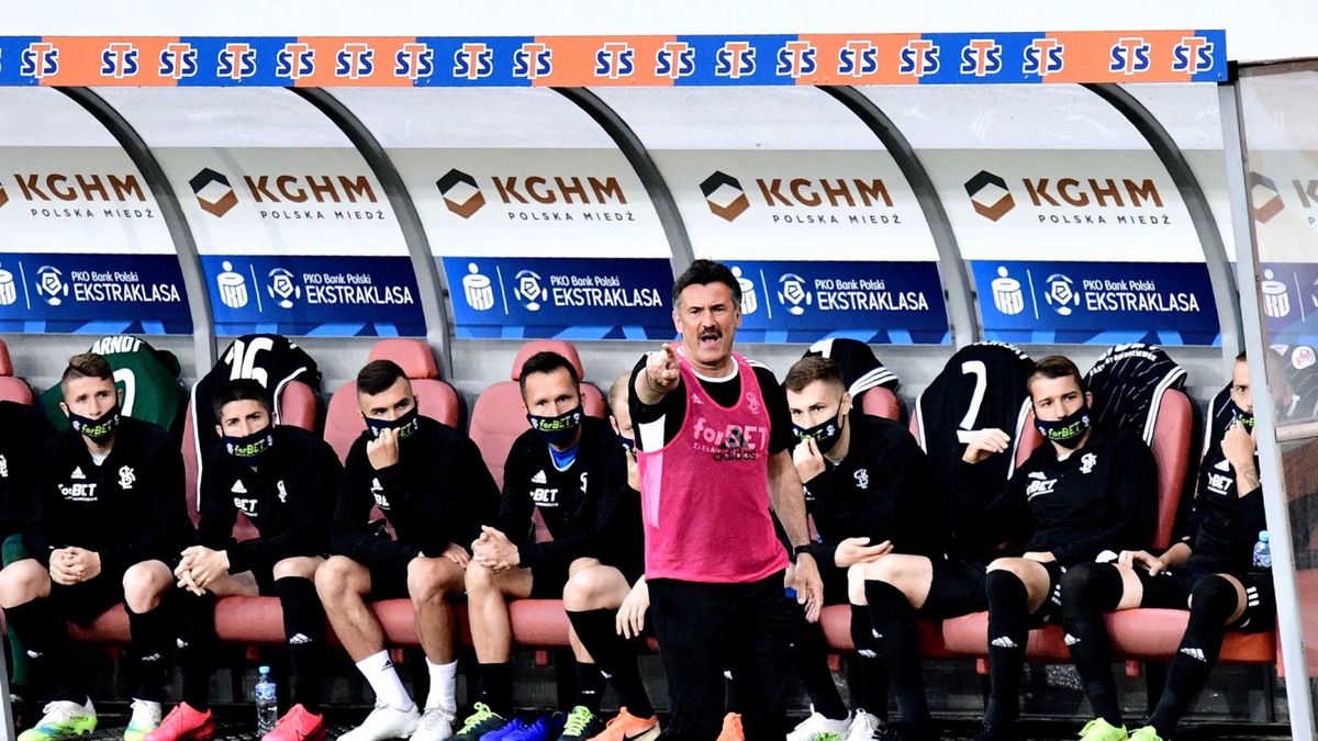 PAP / Sebastian Borowski / Na zdjęciu: trener Wojciech Stawowy