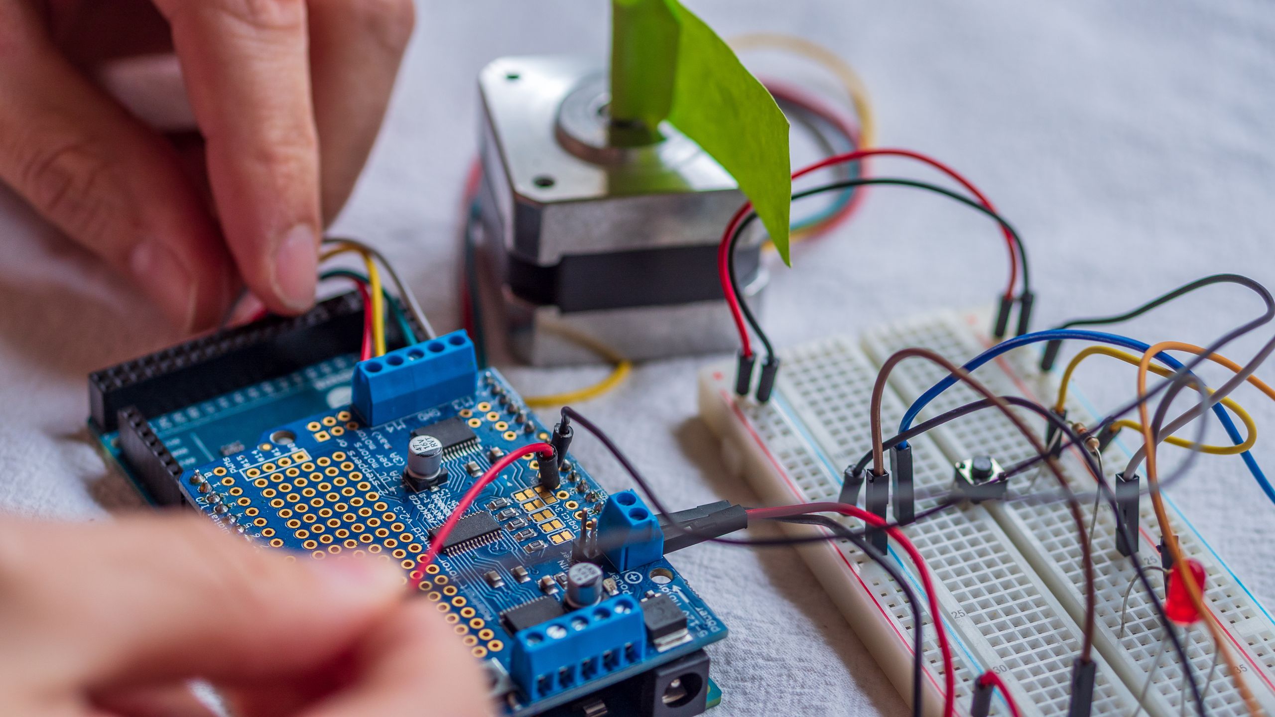 Zbuduj ciekawe gadżety za pomocą Arduino i Raspberry Pi 1