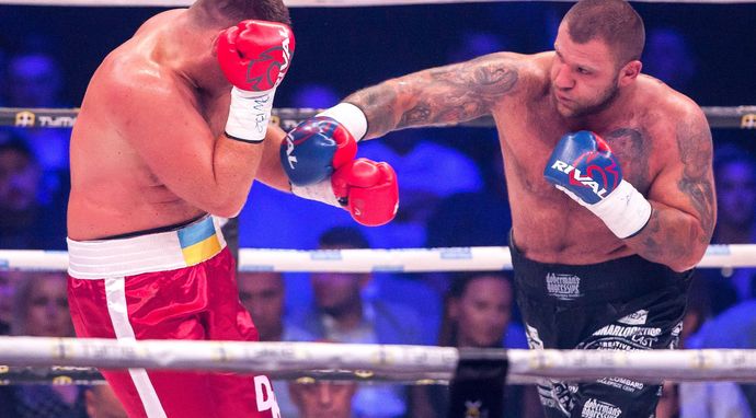 Boks: Polsat Boxing Promotions 9 w Częstochowie - waga ciężka: Marcin Siwy - Kamil Sokołowski 02.09.2022