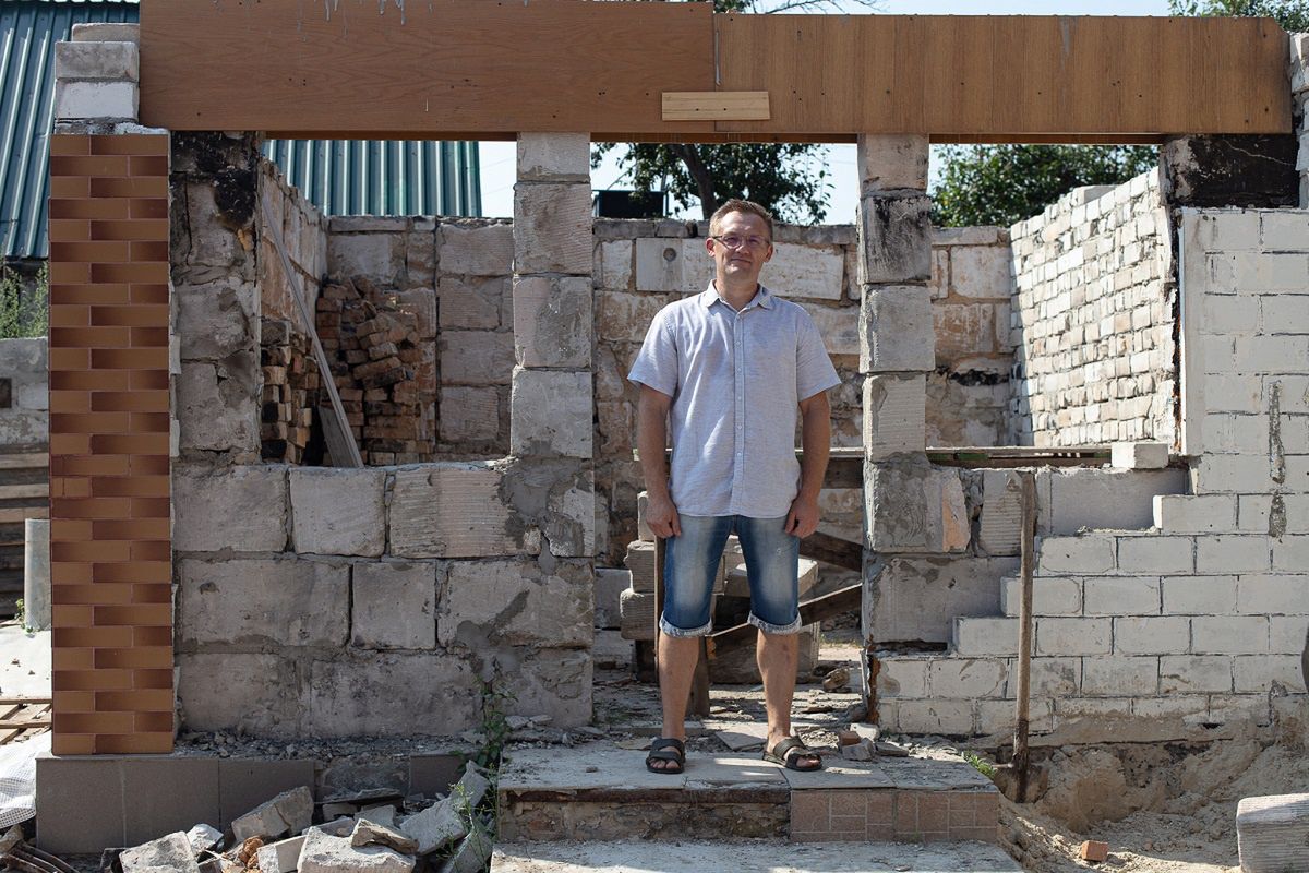 "My mother's house was completely destroyed. Nothing could be saved. Her house was in the direct line of fire," says Vitaliy, the son of the woman who will live in the modular home.