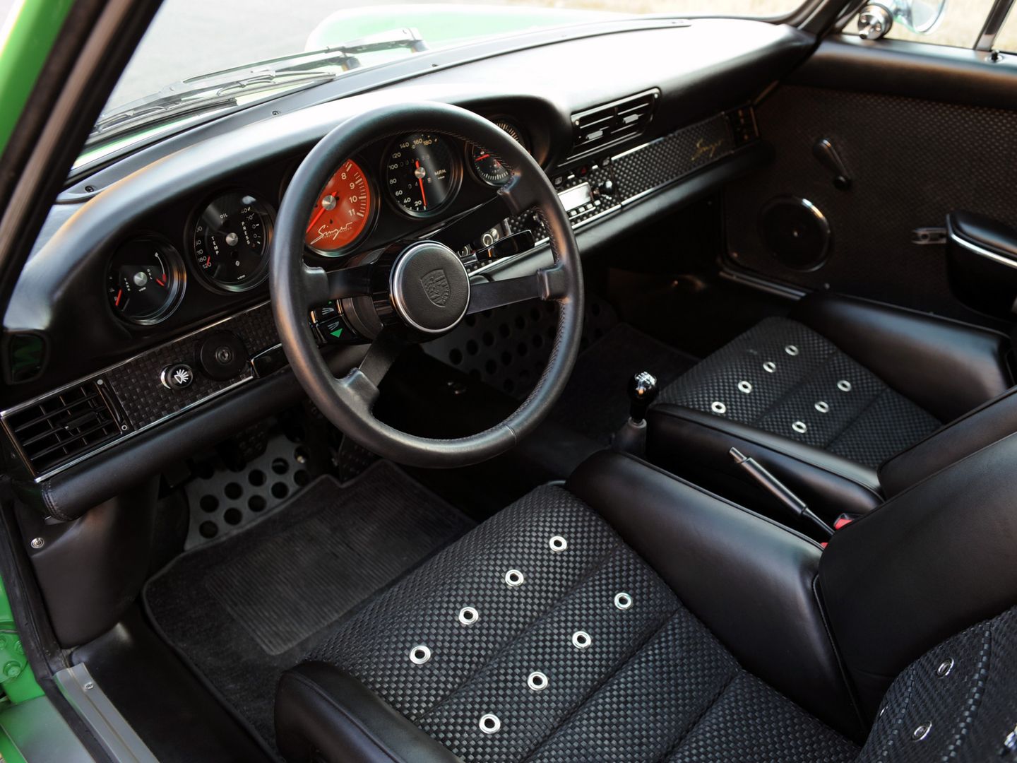 Singer Porsche 911 - król współczesnych klasyków 35