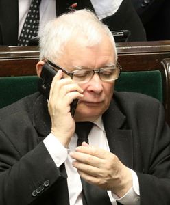 Żart Kaczyńskiego z telefonem. Minister PiS pytany o stare modele