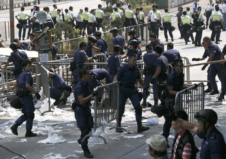 Hongkong: Gwałtowne starcia policji z demonstrantami