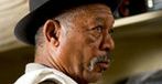 Morgan Freeman demaskuje magików