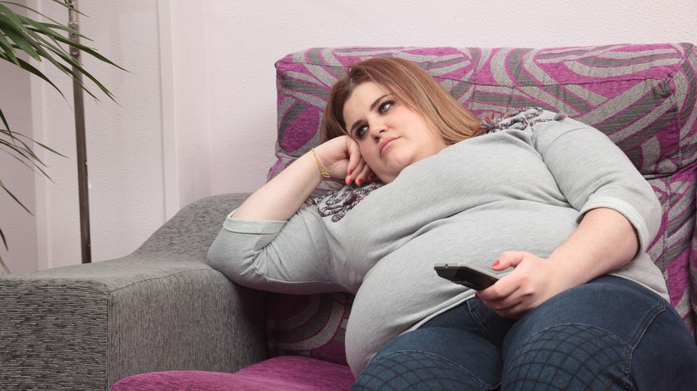 Powikłaniem otyłości może być wyciek płynu z mózgu