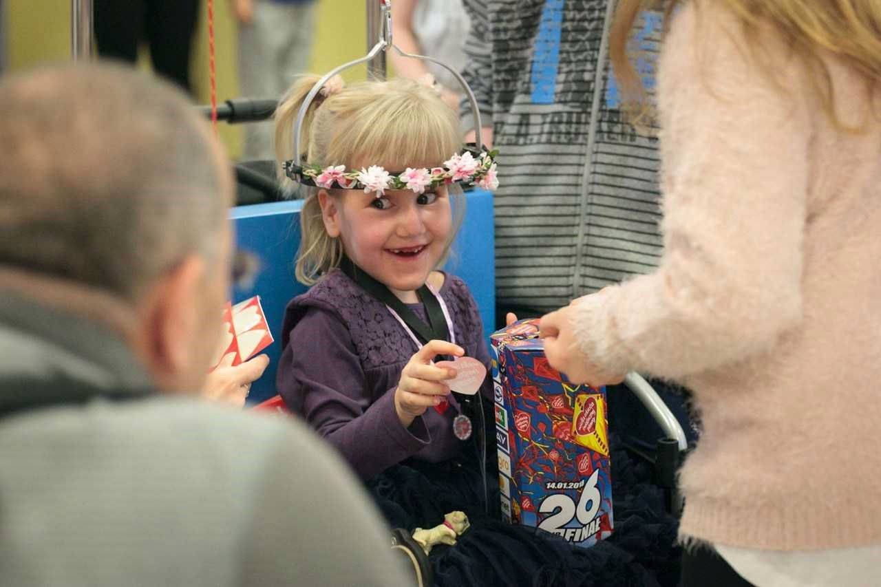 Jagienka w czasie kwesty dla fundacji WOŚP