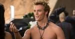 Sam Claflin zagra w piłkę
