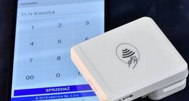 Mastercard z eService: smartfon z opcją  LitePOS jako terminal płatniczy