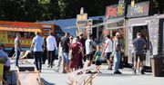 Lublin: Żarciowozy pod CSK. Corn-dogi, pierożki momo i churrosy czekają