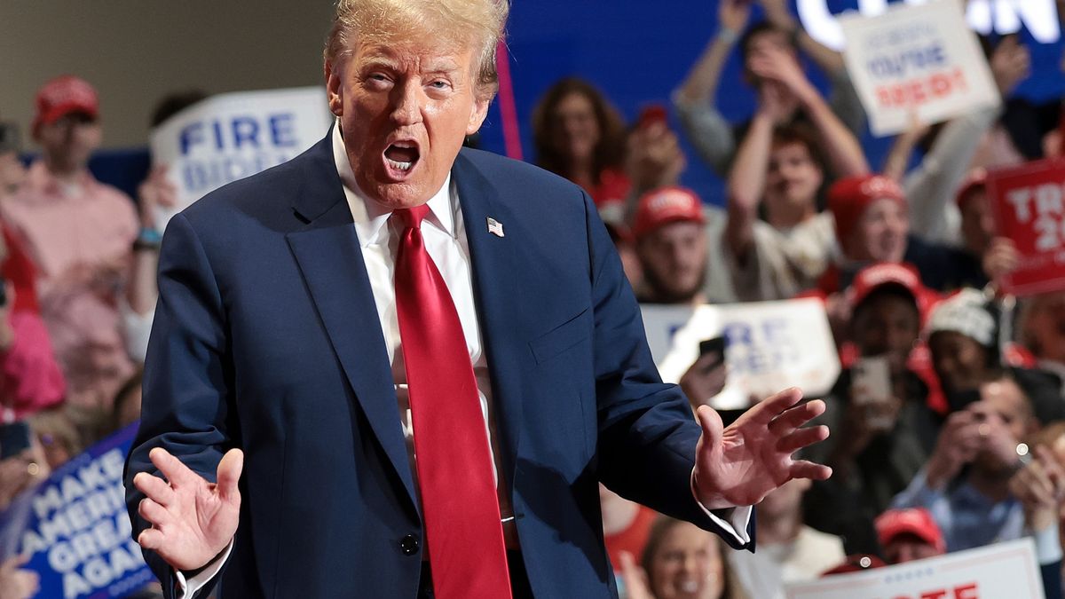 Kazali wpłacić 464 milionów dolarów. Zaczną konfiskować majątek Trumpa?