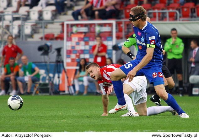 Rafał Grodzicki w specjalnej masce